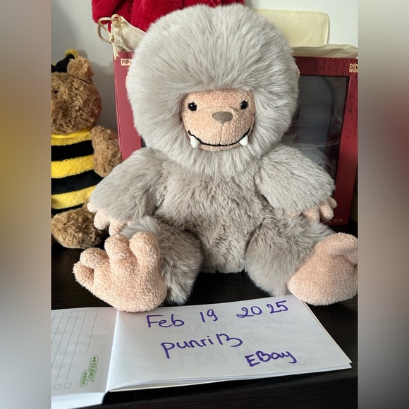 Jellycat Other - Jellycat Bo Bigfoot - RARE FIND (BNWT)